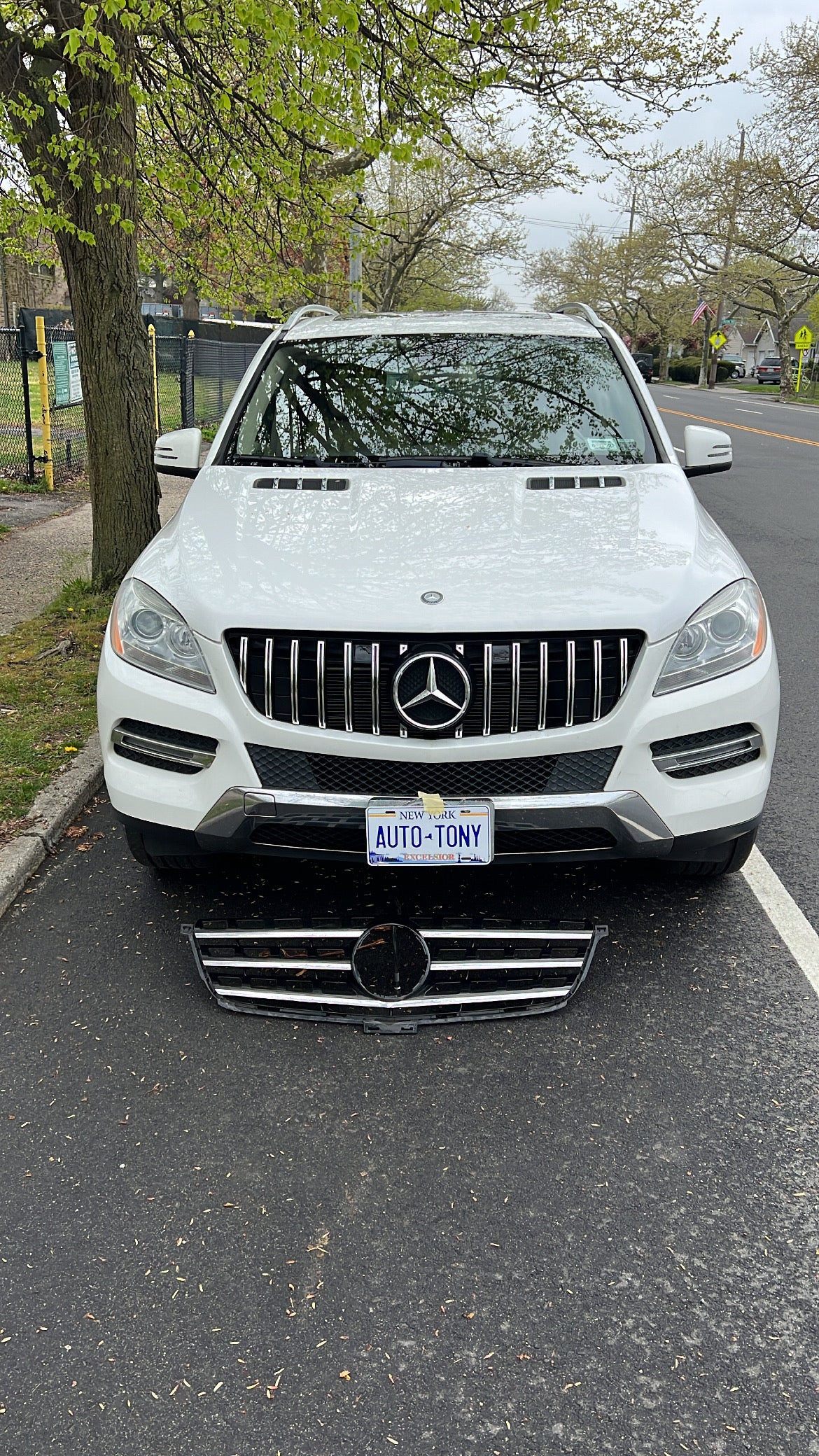 ML 2012-2015 New AMG Grille Chrome