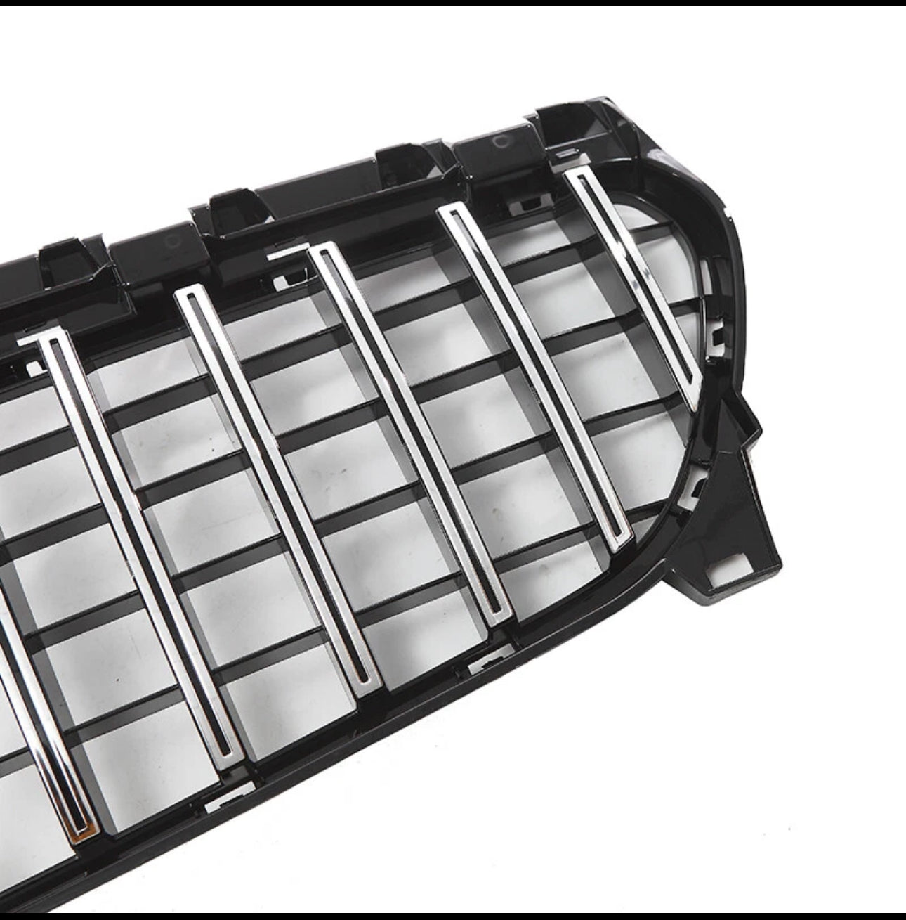 CLA 2013-2018 New Front Grille Silver