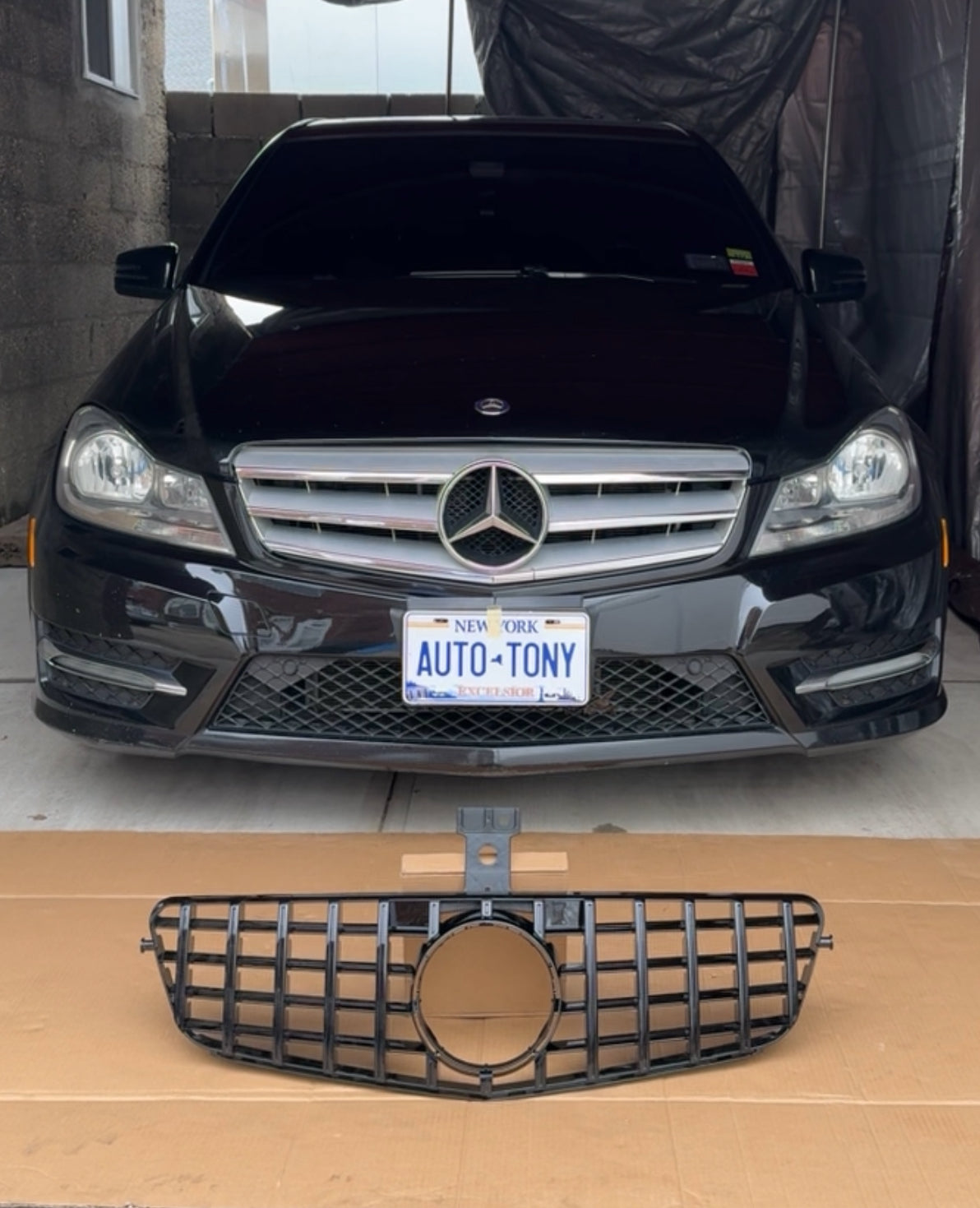 New AMG Grille ALL Black Mercedes C-class 2008-2014