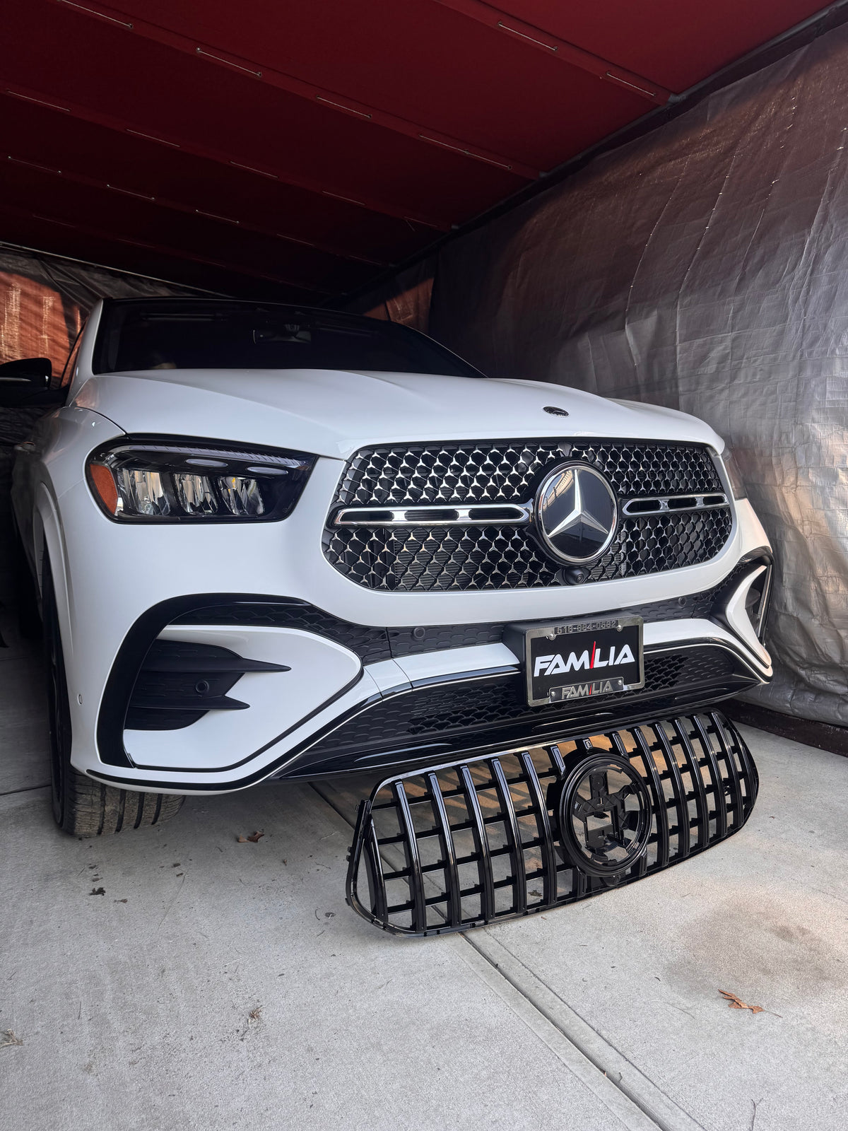 New Front Grille GLE 2024-2026 Glossy Black