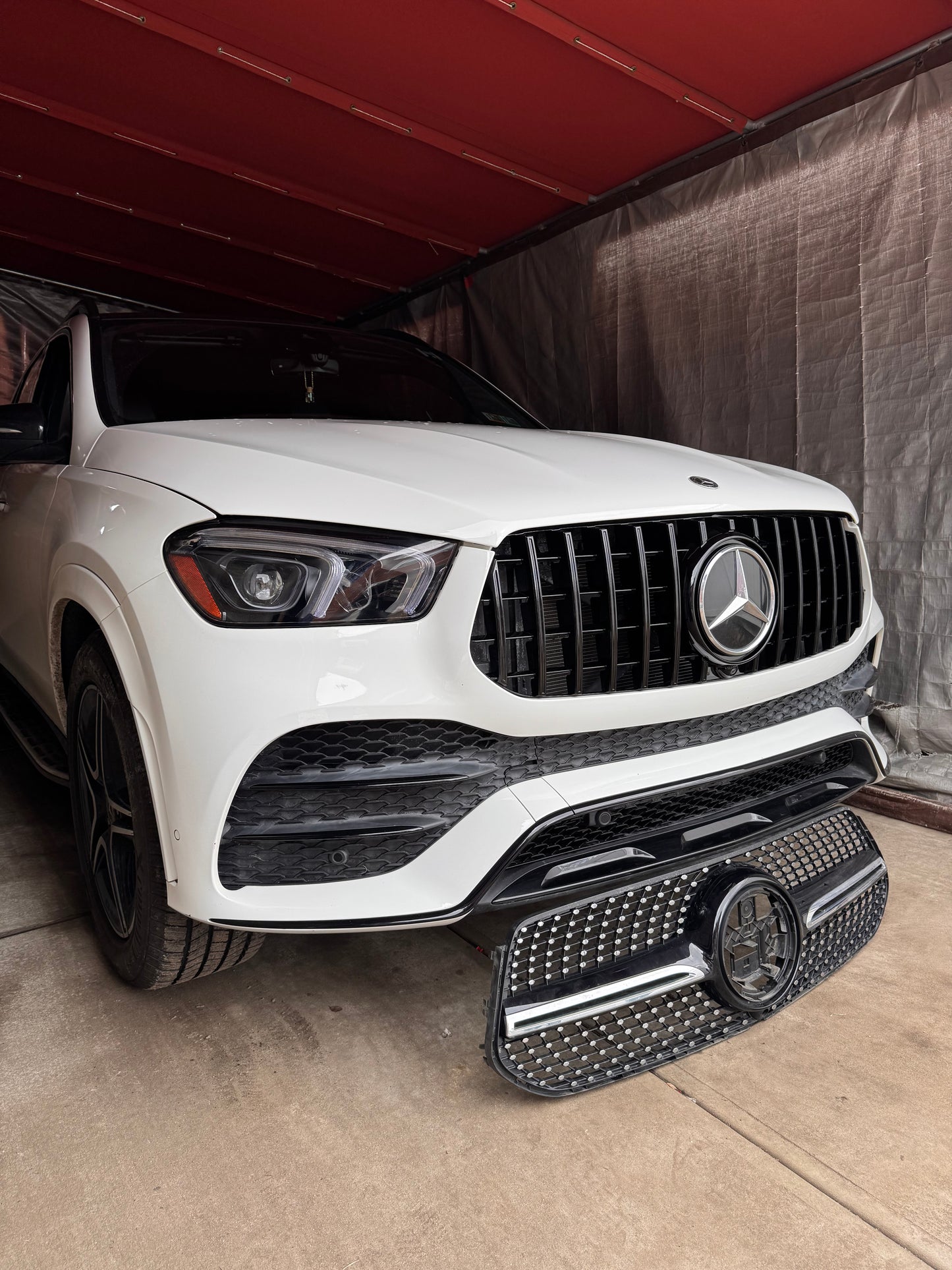 New AMG Front Grille Black  GLE 2020-2024 SUV