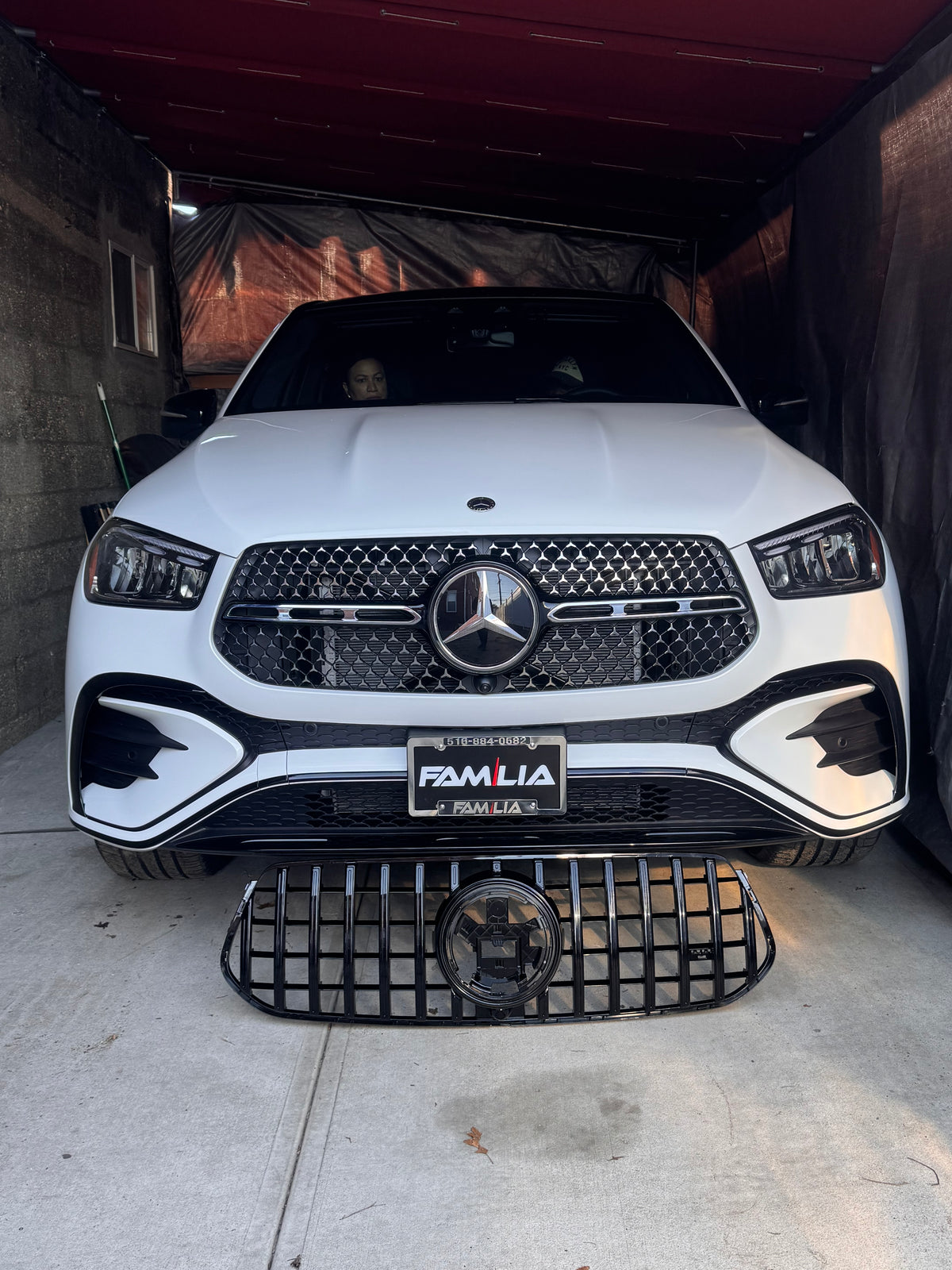 New Front Grille GLE 2024-2026 Glossy Black