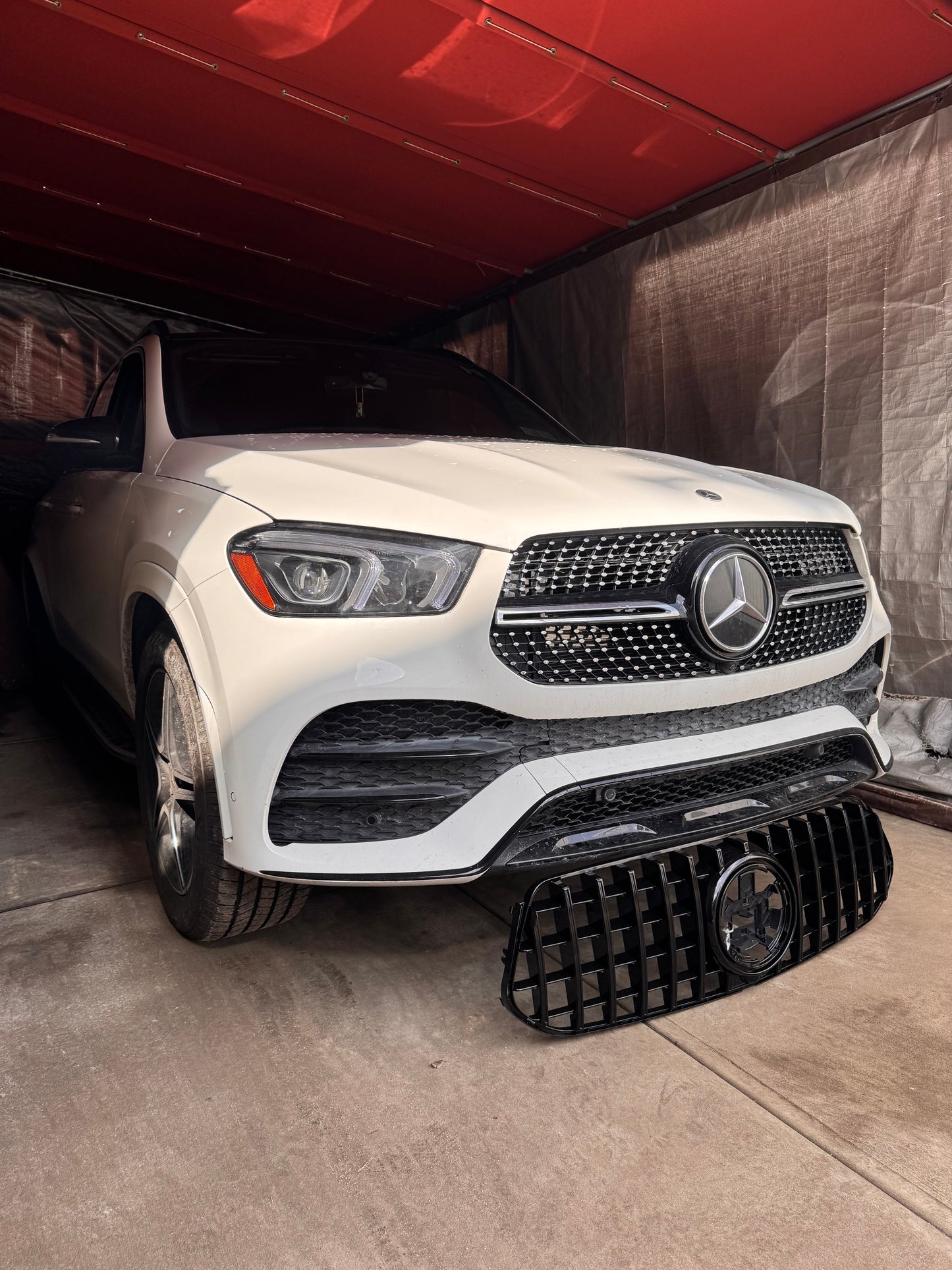 New AMG Front Grille Black  GLE 2020-2024 SUV