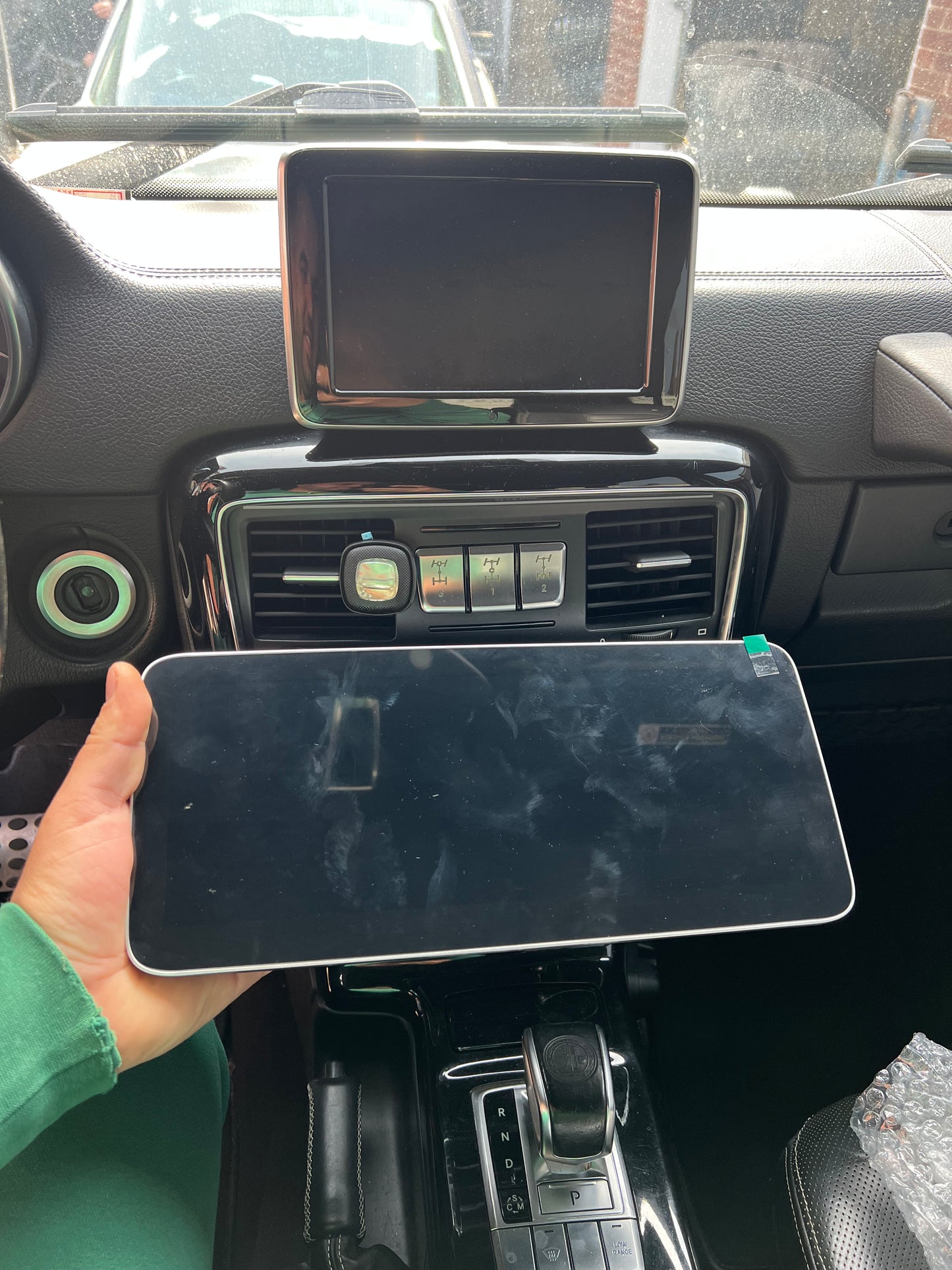G-wagon 2012-2018 New Touchscreen 12.3inch with Wireless CarPlay and AirPlay video