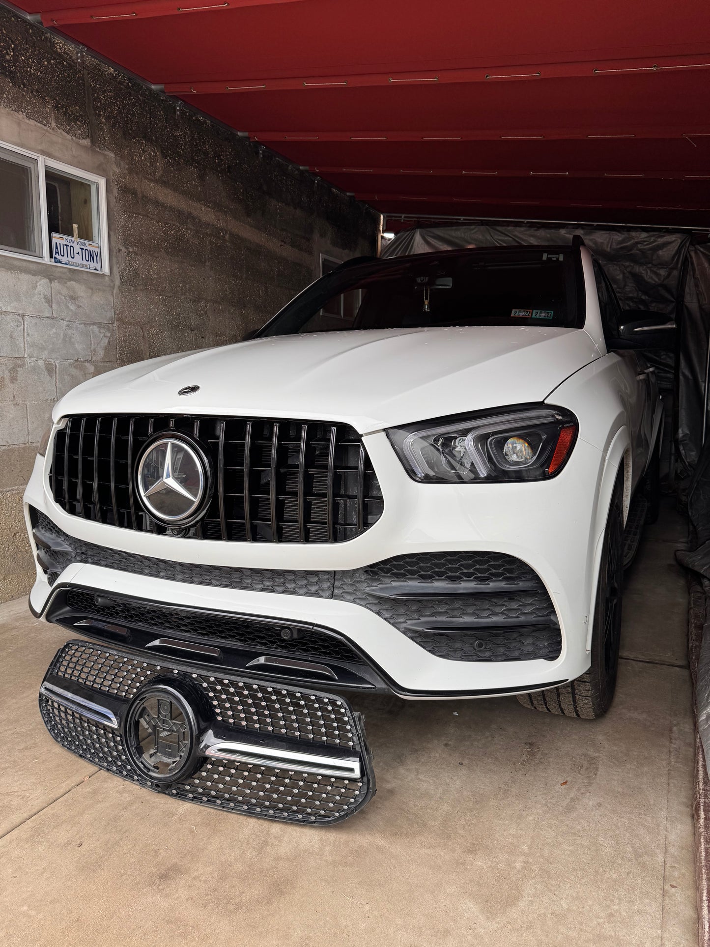 New AMG Front Grille Black  GLE 2020-2024 SUV