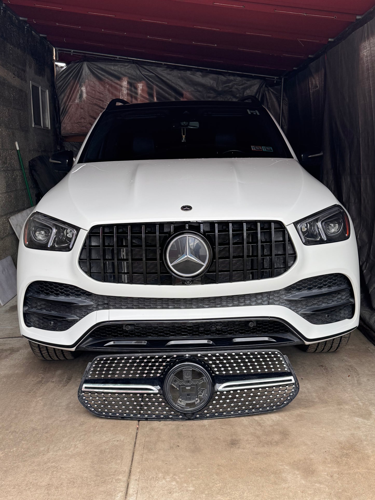 New AMG Front Grille Black  GLE 2020-2024 SUV