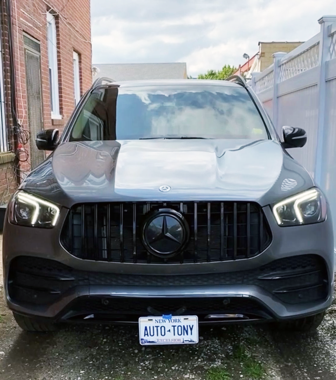 New Glossy Black AMG Grille | Perfect Fit For GLE W167 SUV | 2020-2023